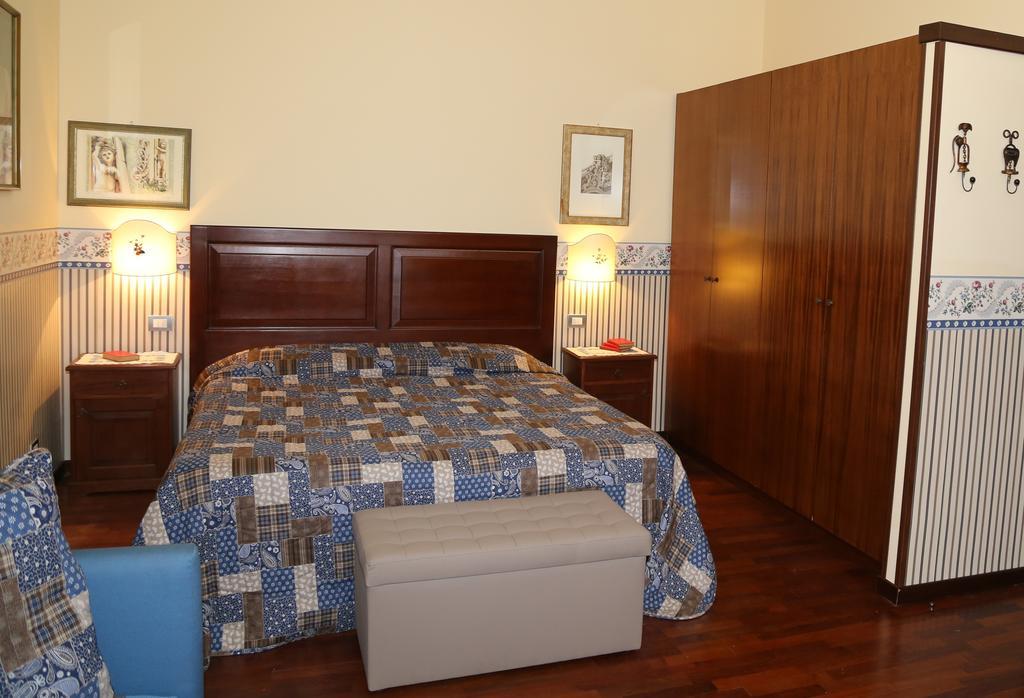 B&B La Vetreria Almaru Catania Phòng bức ảnh